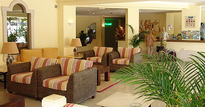 Atismar Hotel - Image 6