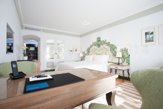 Pine Cliffs Hotel Luxury Resort & Spa - Image 12