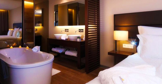 Yellow Lagos Meia Praia - Image 15