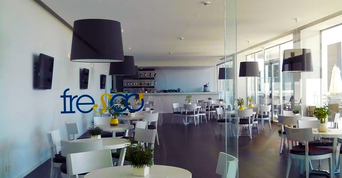 Yellow Lagos Meia Praia - Image 22