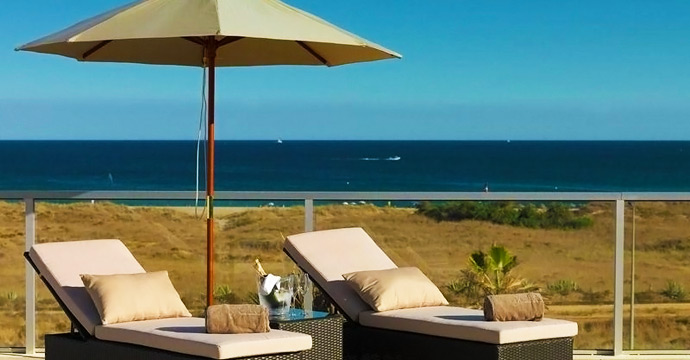 Yellow Lagos Meia Praia - Image 8