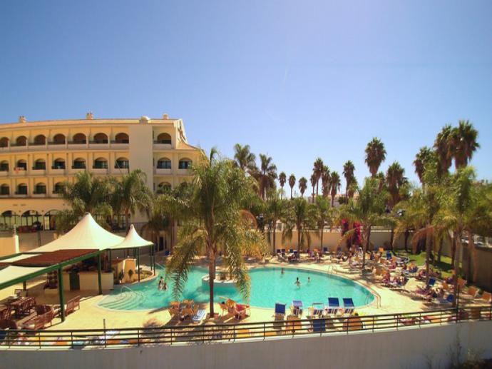 Mirachoro Praia - Image 14