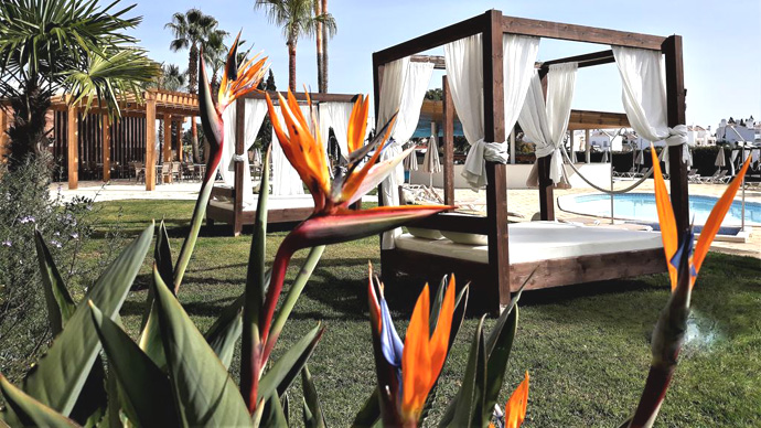 Maria Nova Lounge Hotel - Image 10