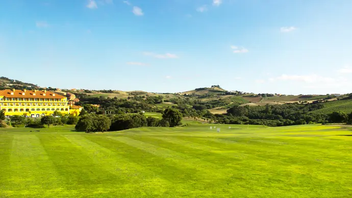 Portugal golf courses - Dolce Campo Real - Photo 17