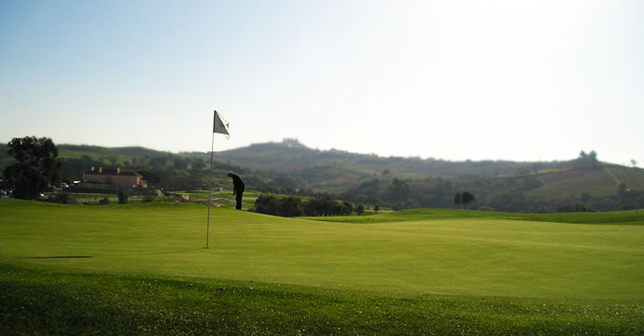 Portugal Golf Courses and Hotels Environmentally Friendly Water Bottle Scheme. Dolce Campo Real