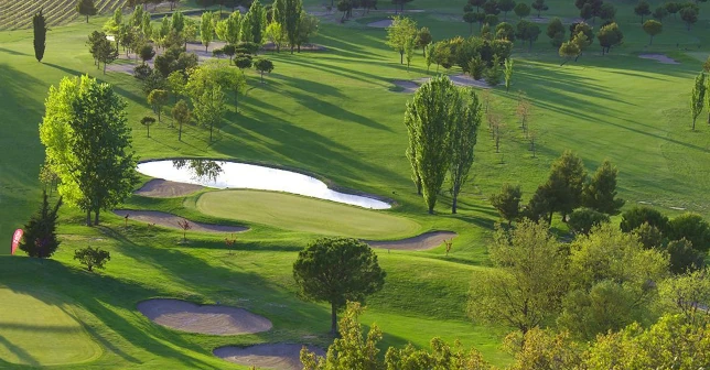 Raimat Golf. Raimat wants to have a pitch-and-putt course