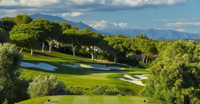 Valderrama Golf. Golf in Spain has a big impact on the country's economy