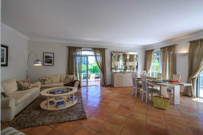 Quinta do Lago Townhouses - Image 13