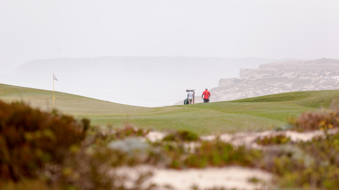 Portugal golf courses - Praia Del Rey - Photo 22