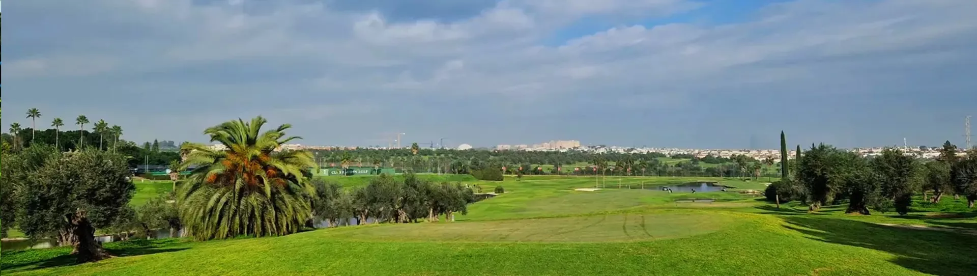 Spain Golf Driving Range - CLUB ZAUDIN GOLF SEVILLA DRIVING RANGE - Photo 2