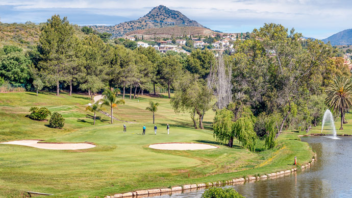 Spain golf courses - El Paraiso Golf - Photo 12