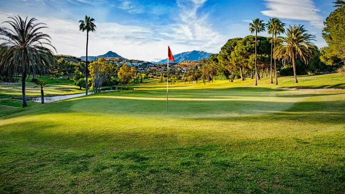 Spain golf holidays - El Paraiso Golf - Marbella & Malaga Experience