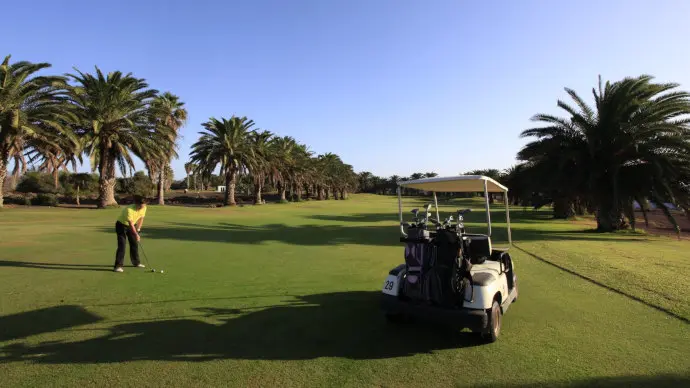 Spain golf courses - Lanzarote Golf Course - Photo 6