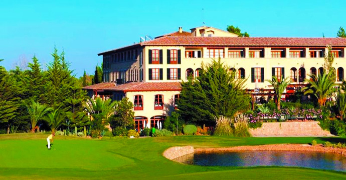 Spain Golf Driving Range - Golf Son Vida practice facilities