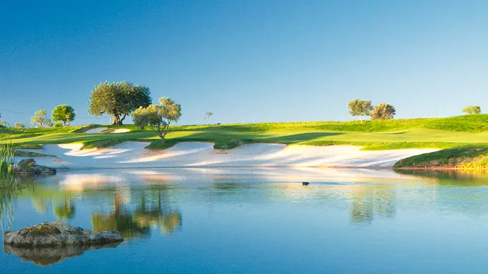 Portugal golf courses - Vale da Pinta Golf Course - Photo 13