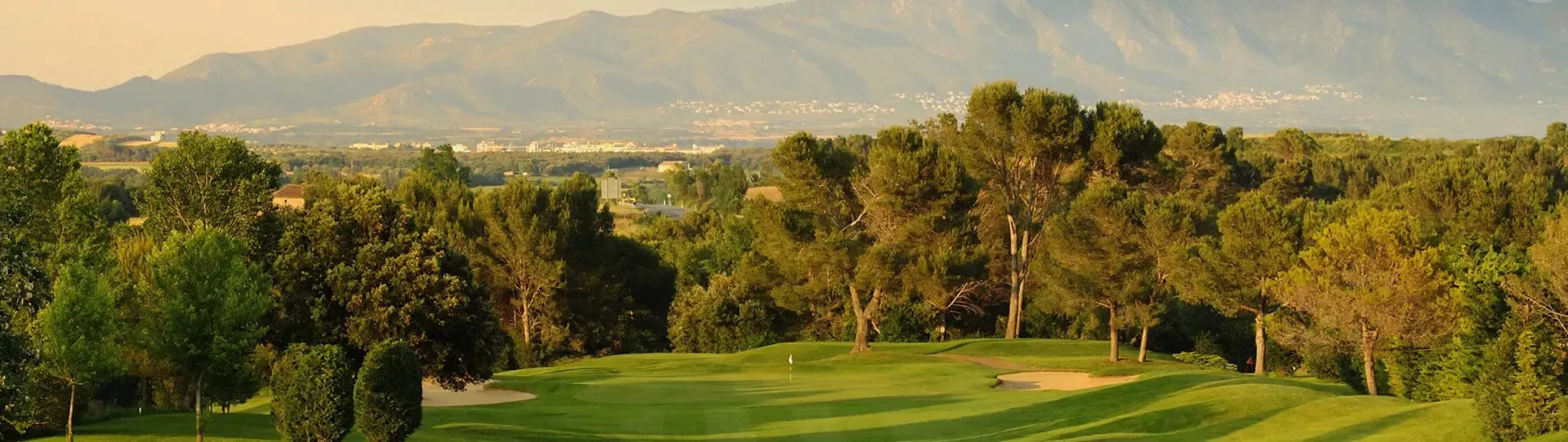 Spain golf courses - Torremirona Golf Course - Photo 3