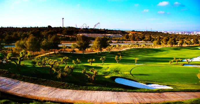 Spain golf courses - Infinitum Lakes (Ex Lumine)
