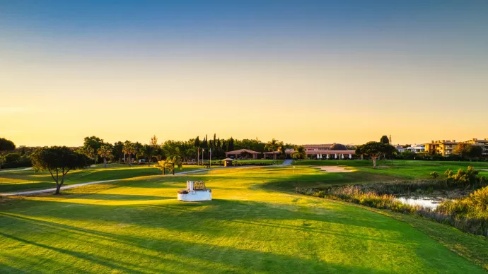 Portugal golf courses - Vilamoura Laguna Golf Course - Photo 8