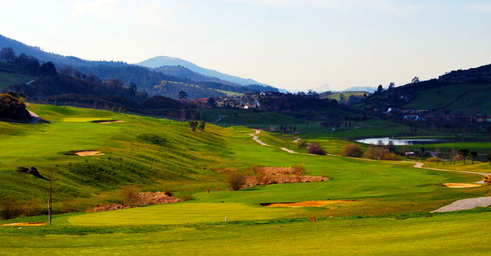 Spain golf courses - Meaztegi Golf Course - Photo 3