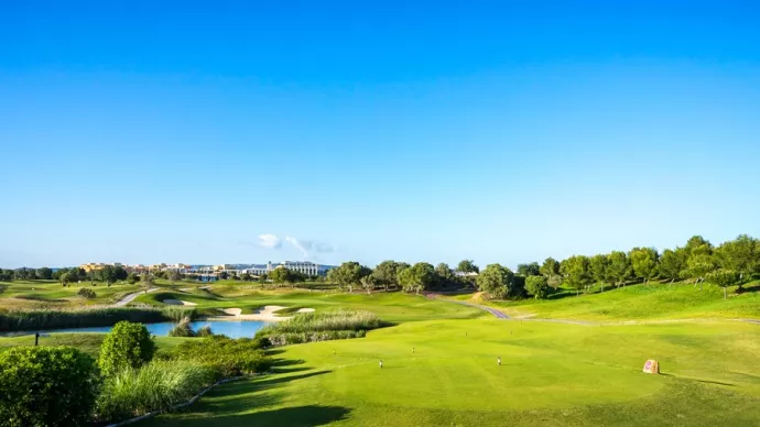 Portugal golf courses - Vilamoura Victoria Golf Course - Photo 4