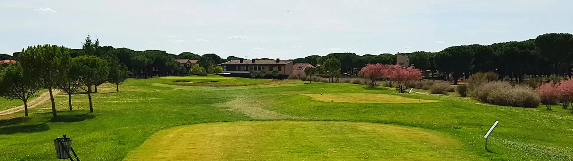 Spain golf courses - Aldeamayor Golf Course - Photo 2