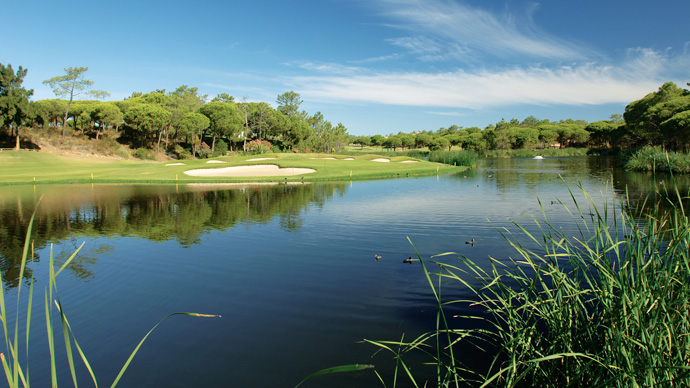 Portugal golf courses - San Lorenzo Golf Course - Photo 5