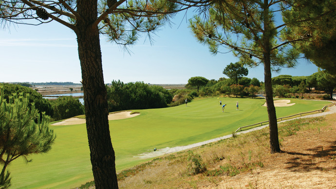 Portugal golf courses - San Lorenzo Golf Course - Photo 17