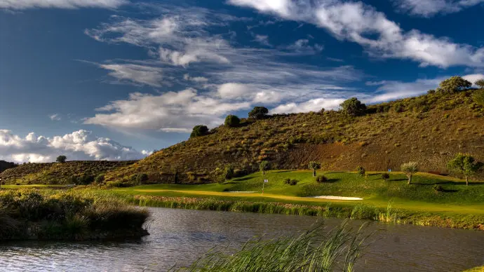 Quinta do Vale Golf Course Image 4