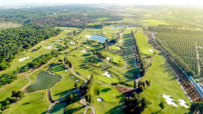 Portugal golf holidays - Laranjal Golf Course